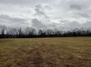 665 Harvey Pvt Ln, Cottontown, TN 37048