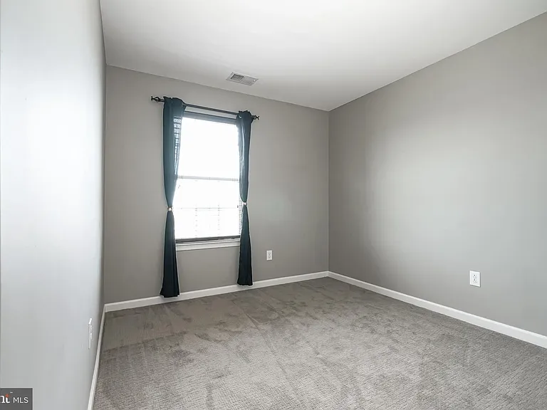 465 Wistar Pl — Photo 23