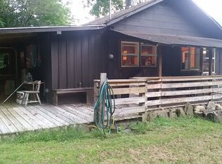 323 Peaceful Cove Rd, Franklin, NC 28734