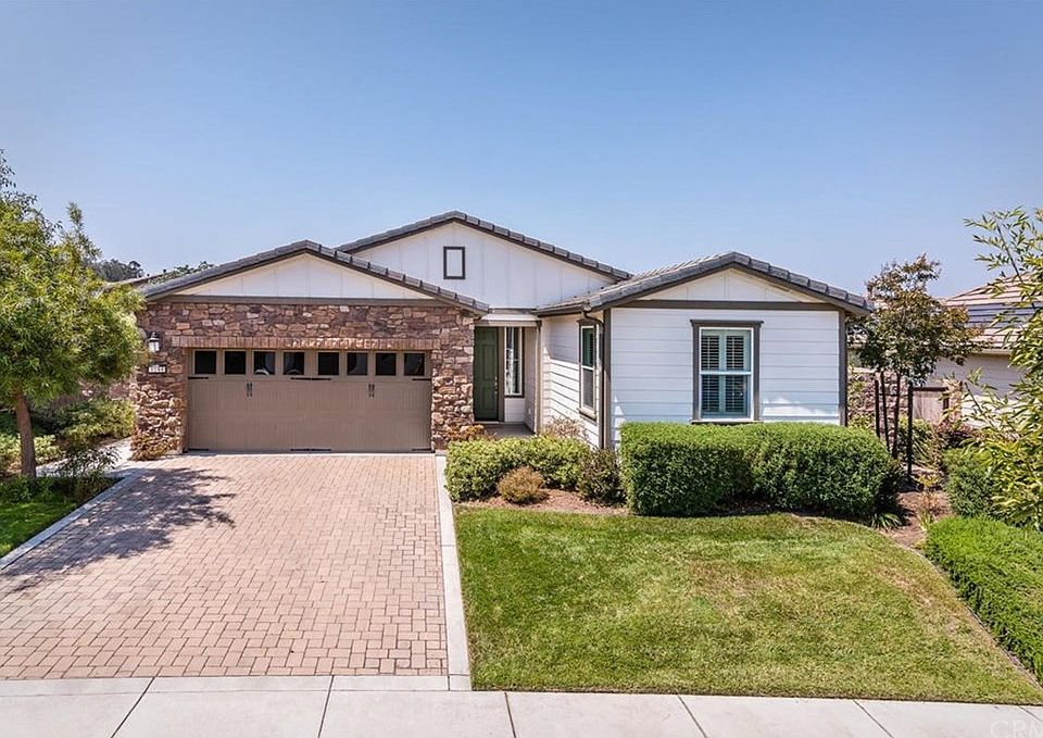 1st image of 1144 Vaquero Way