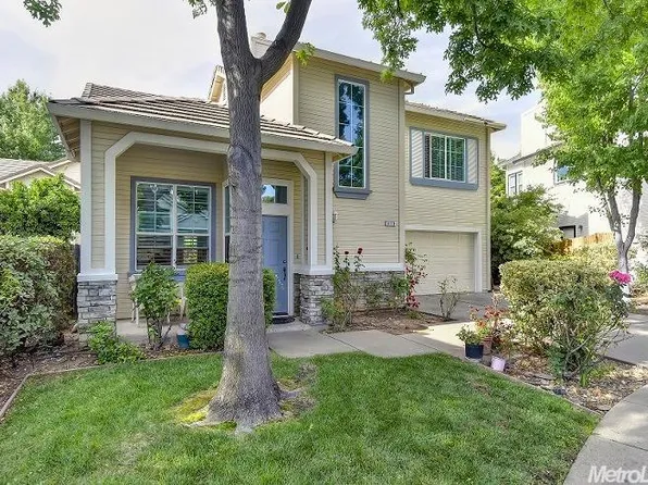 418 Coventry Ct, Folsom, CA 95630