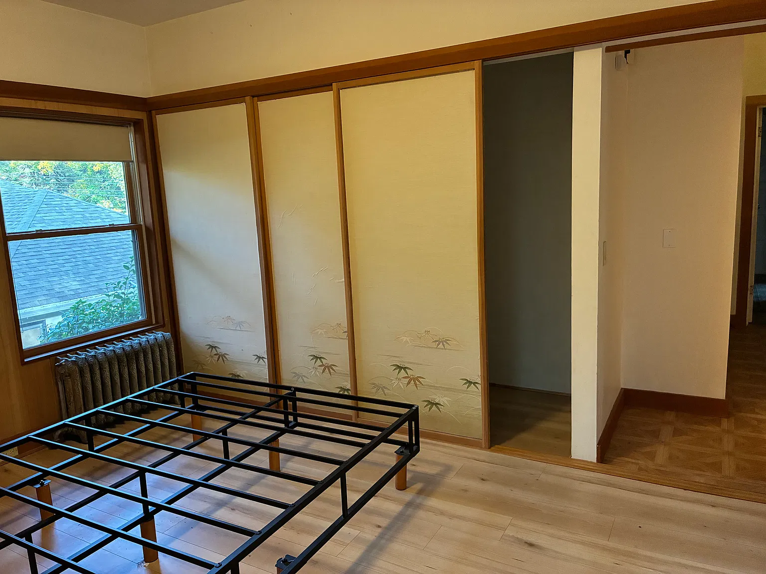 3 bed, 5176 sqft, $1,200 — Photo 2