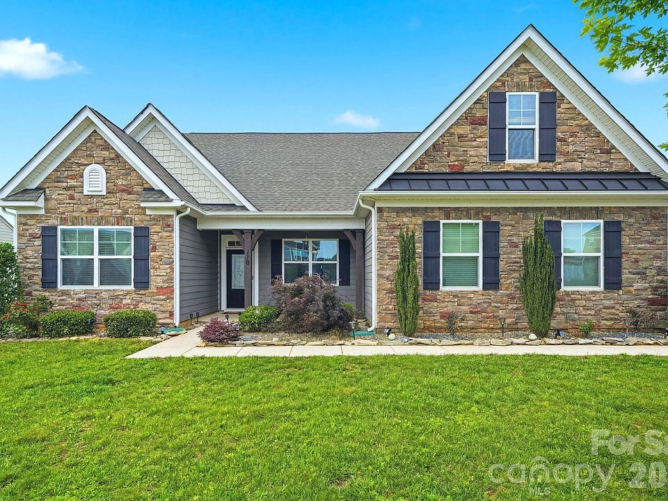 1st image of 110 Caversham Dr
