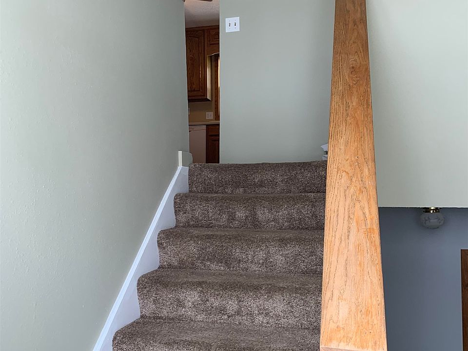 1309 N 15th St, Estherville, IA 51334 Zillow