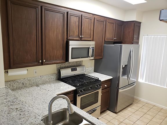 3rd image of 2265 Lago Ventana