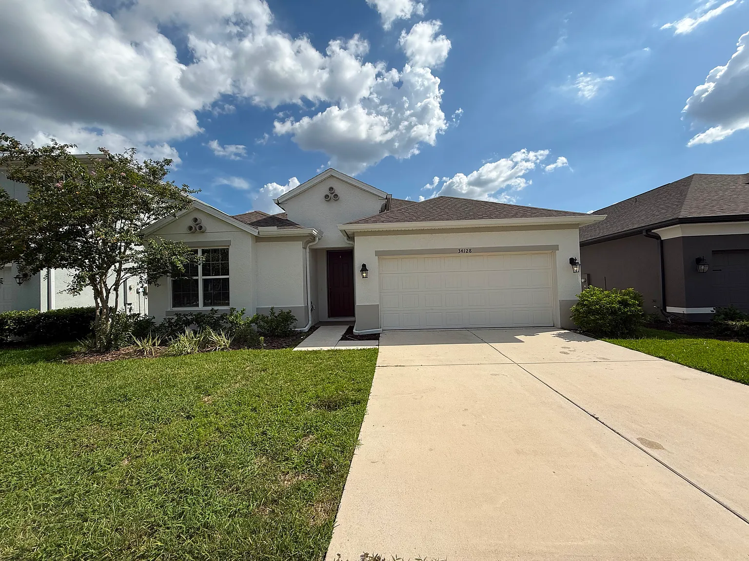 4 bed, 2189 sqft, $2,699 — Photo 2