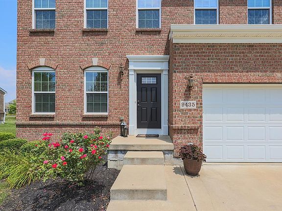 2nd image of 9435 Oak Brook Dr