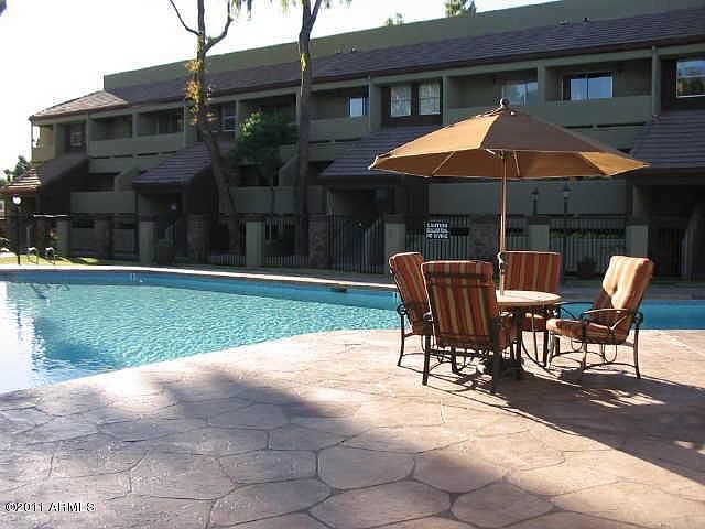 20110825174402050025000000-o_05132022