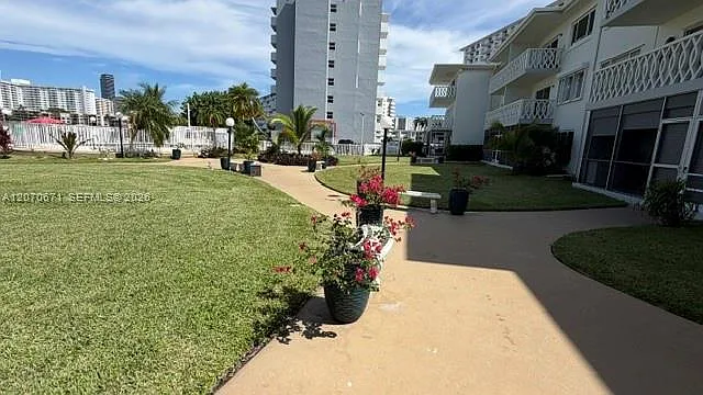 450 Golden Isles Dr #2F — Photo 27