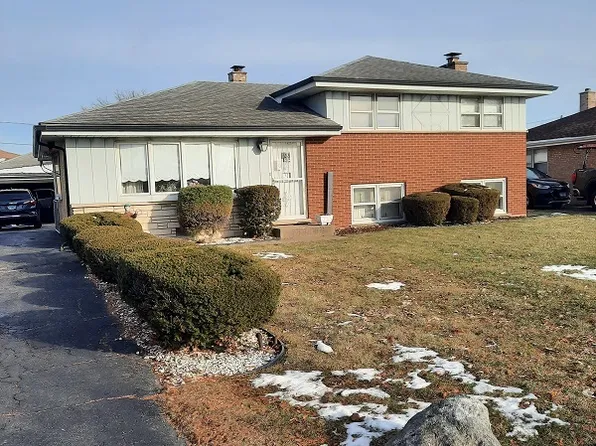 7912 W 73rd St, Bridgeview, IL 60455