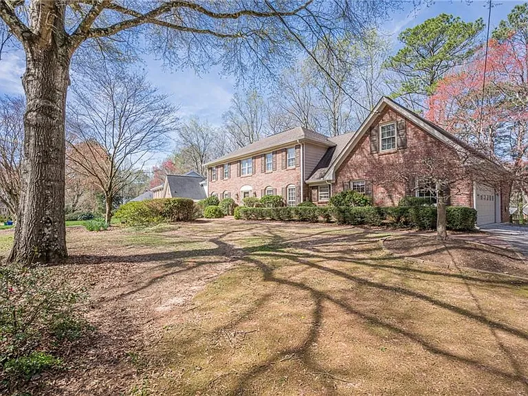 5274 Wyntercreek Way — Photo 3