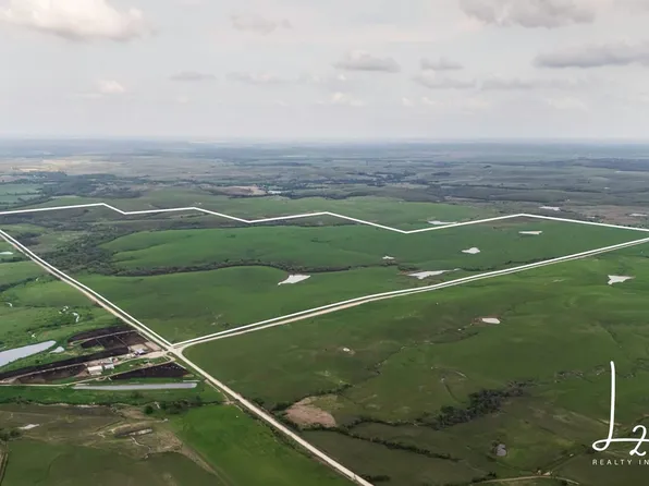 100 Street, Toronto, KS 66777