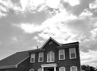 13615 Bare Island Dr, Chantilly, VA 20151