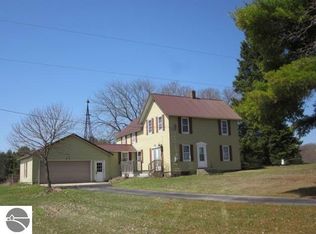 11444 S Bright Rd, Maple City, MI 49664