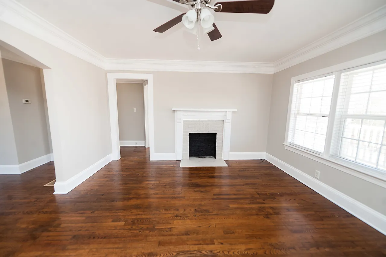 3 bed, 1270 sqft, $1,500 — Photo 3