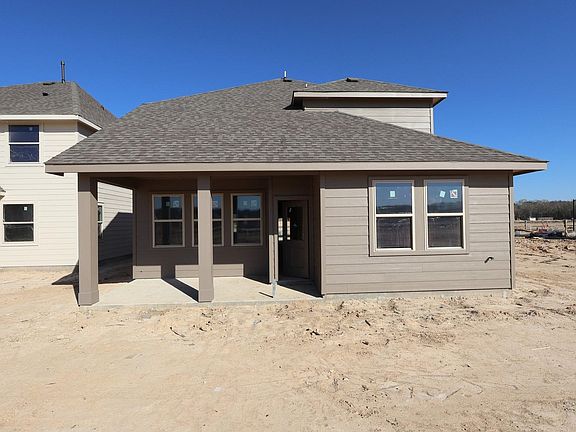 3rd image of 18522 Karlynn St
