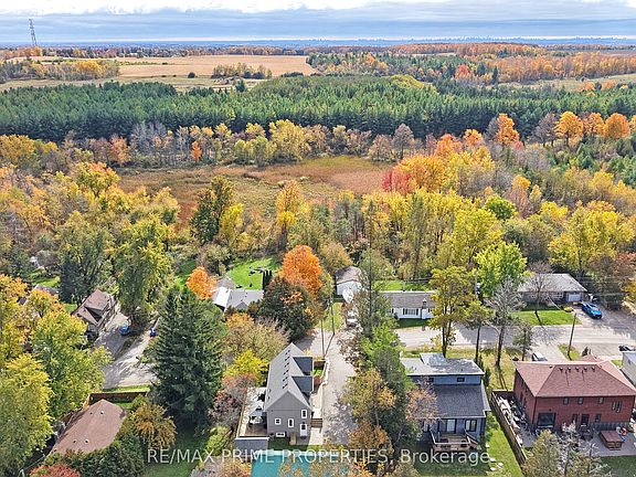 3rd image of 54 Valley Rd