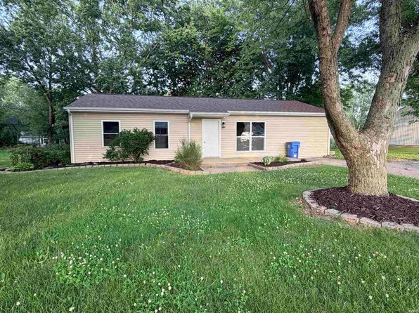 1822 Sharon St, Warsaw, IN 46580