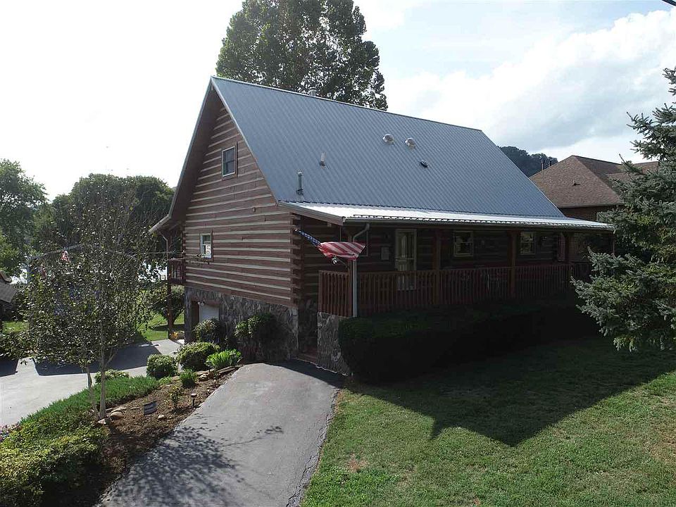 1st image of 206 Rivergate Mnr