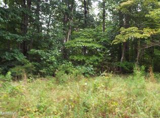 Turner Greenhouse Rd, Crossville, TN 38572