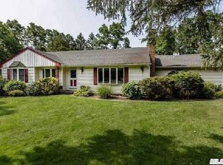 1 Talmadge Rd, Northport, NY 11768