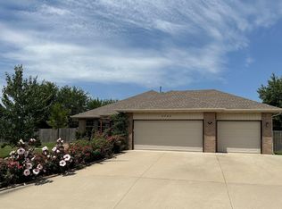 5742 W Payton Cir, Springfield, MO 65802