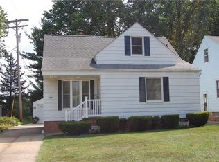 5821 E 135th St, Garfield Heights, OH 44125