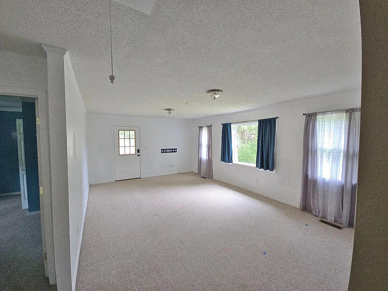 285 County Road 1387 — Photo 20