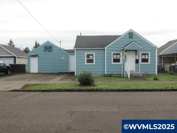 370 W B St, Lebanon, OR 97355