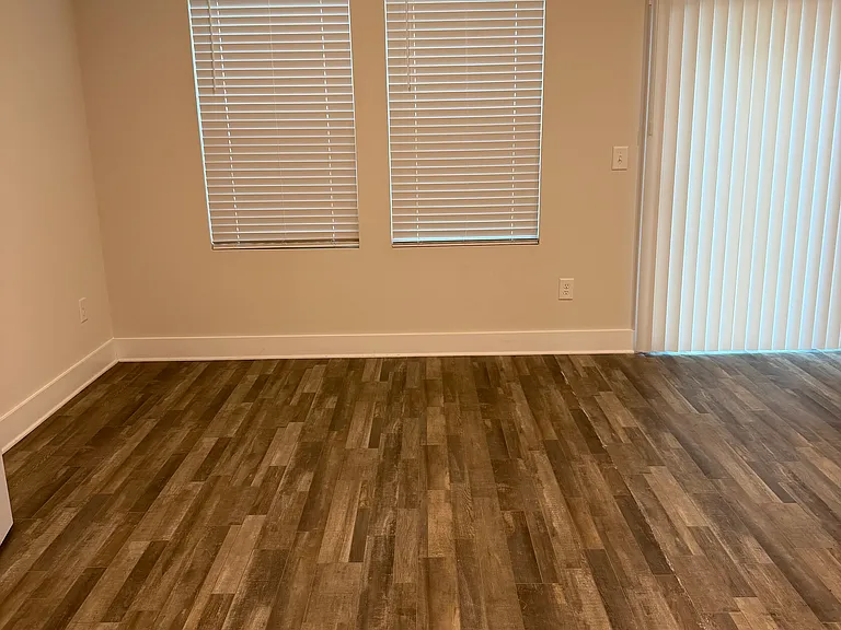 419 Windsinger Ln — Photo 15