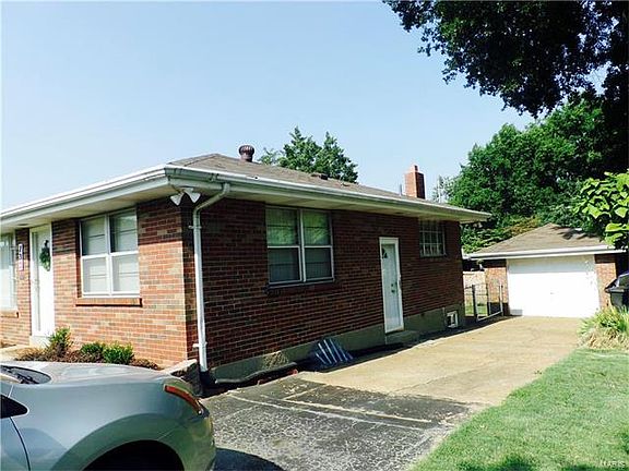4th image of 733 Avenue H
