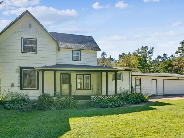 769 W Cairns St, Ellsworth, WI 54011
