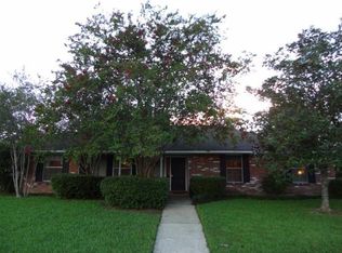 556 Glendwild Dr, Baton Rouge, LA 70815