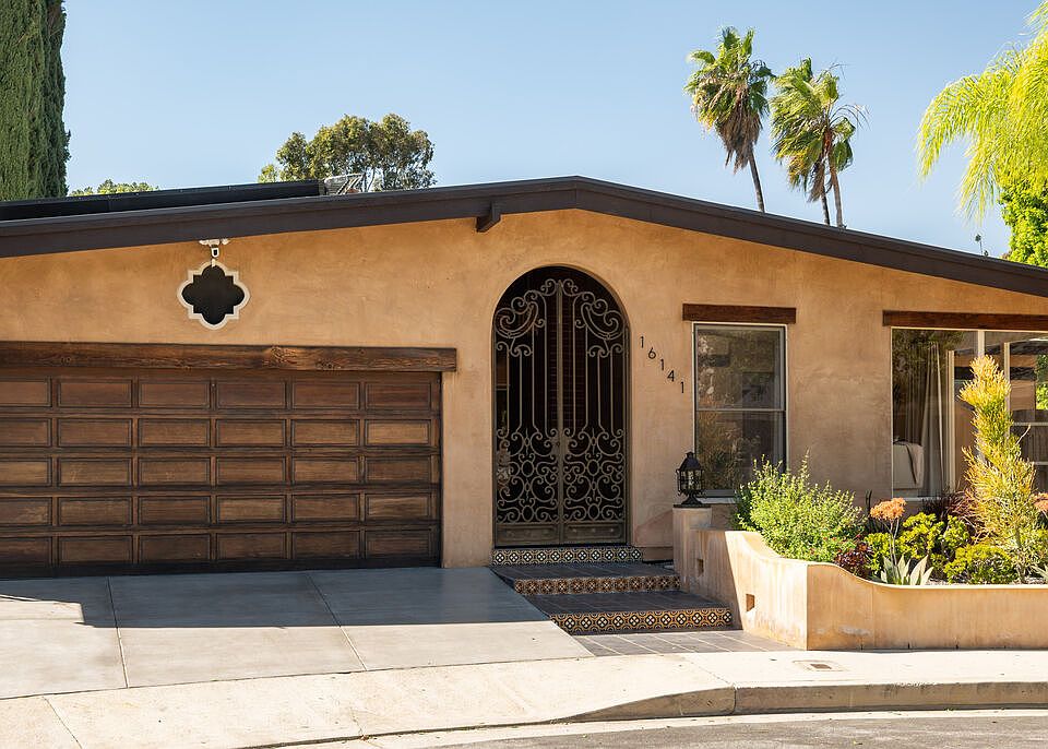 1st image of 16141 Bayberry Pl