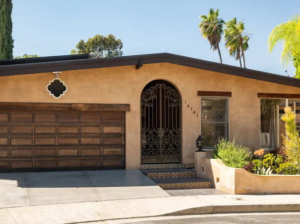 16141 Bayberry Pl, Sherman Oaks, CA 91403