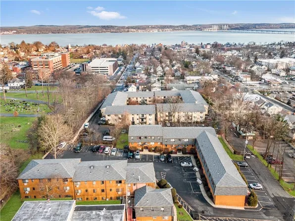 298 High Avenue #K3, Nyack, NY 10960