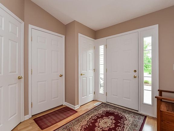 5th image of 1786 Turnstone Ln NE