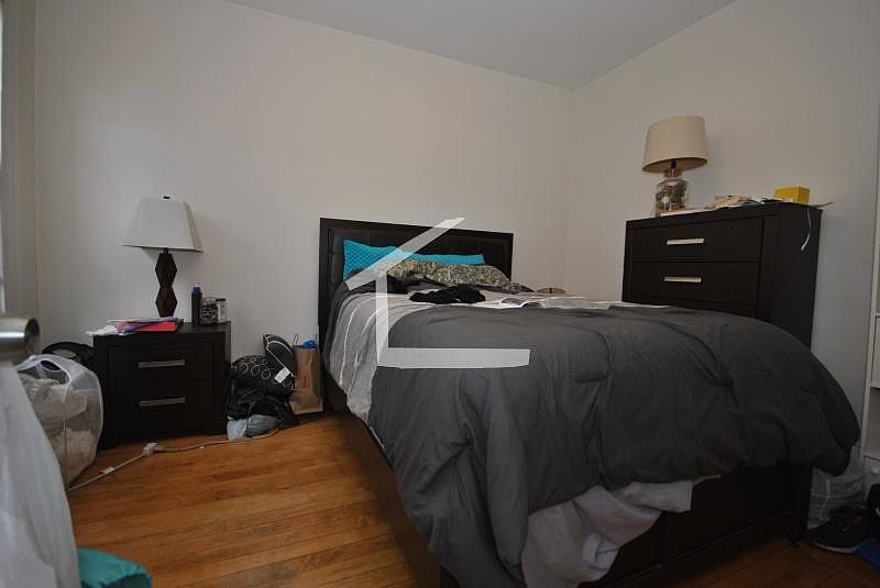 2nd image of 1218 Commonwealth Ave APT 002