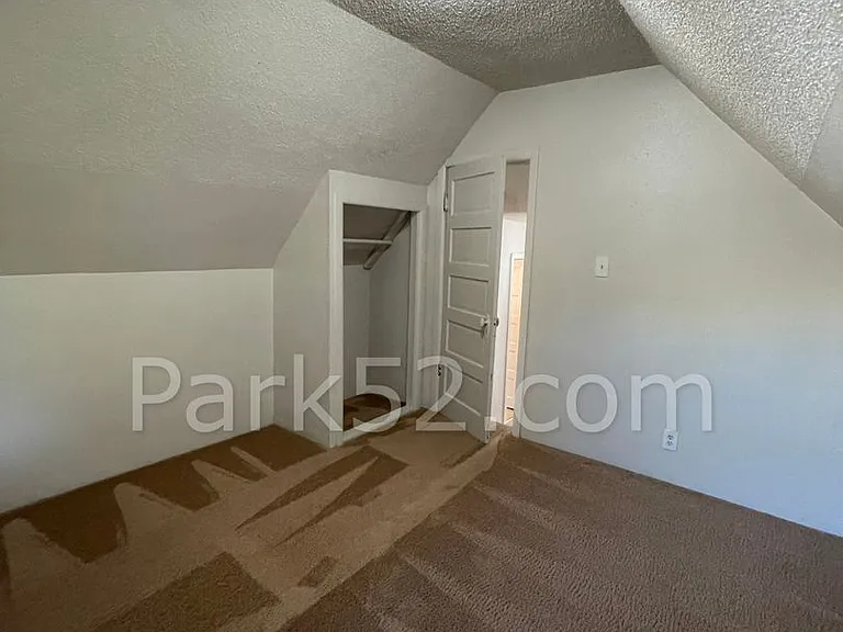 3012 S Melrose St — Photo 18