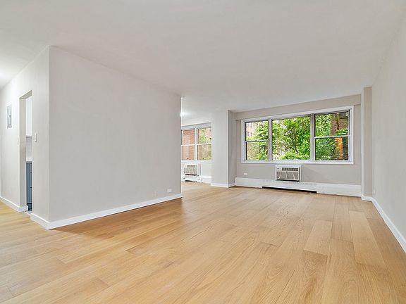 3rd image of 1175 York Ave APT 3Y