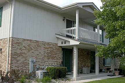 1st image of 14407 S 90th Ct #4D