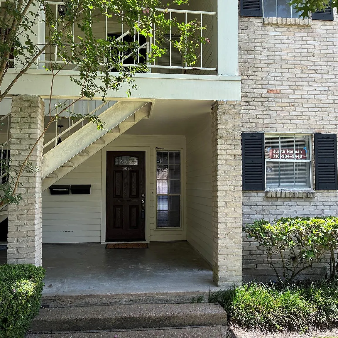 1 bed, 1.0 bath, 903 sqft, $1,600 — Photo 1