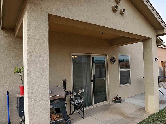 5th image of 1029 Murray Dr