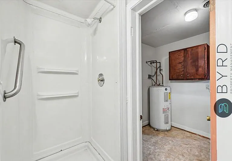 8501 Woodward Dr — Photo 15