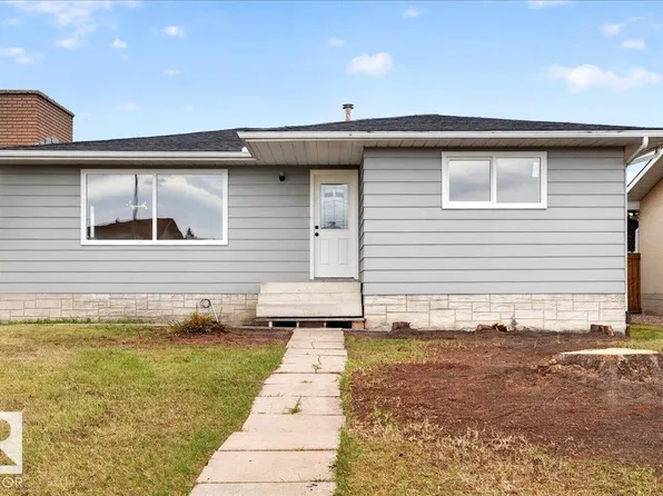 7823 148th Ave NW, Edmonton, AB T5C 2T8