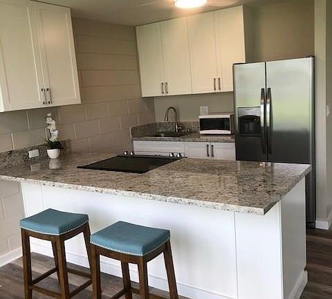 3rd image of 95-015 Kuahelani Ave
