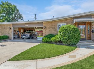 7953 W Gunnison St, Norridge, IL 60706