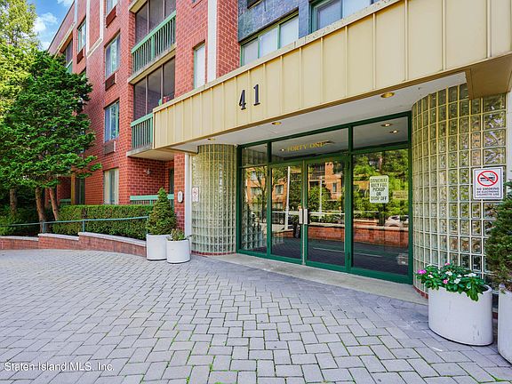 2nd image of 41 Wellington Ct APT 3J