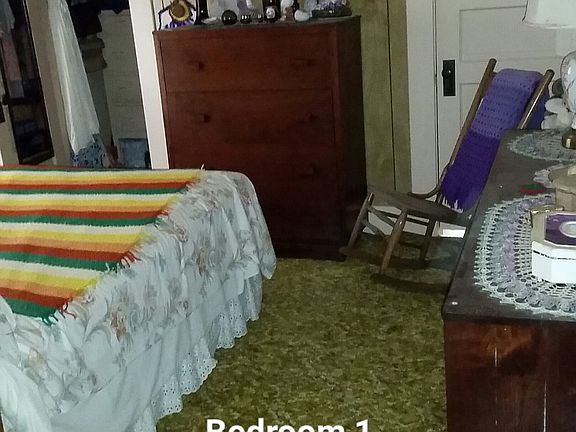2nd image of 219 N Mission St
