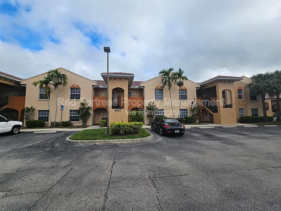 4167 Castilla Cir #204